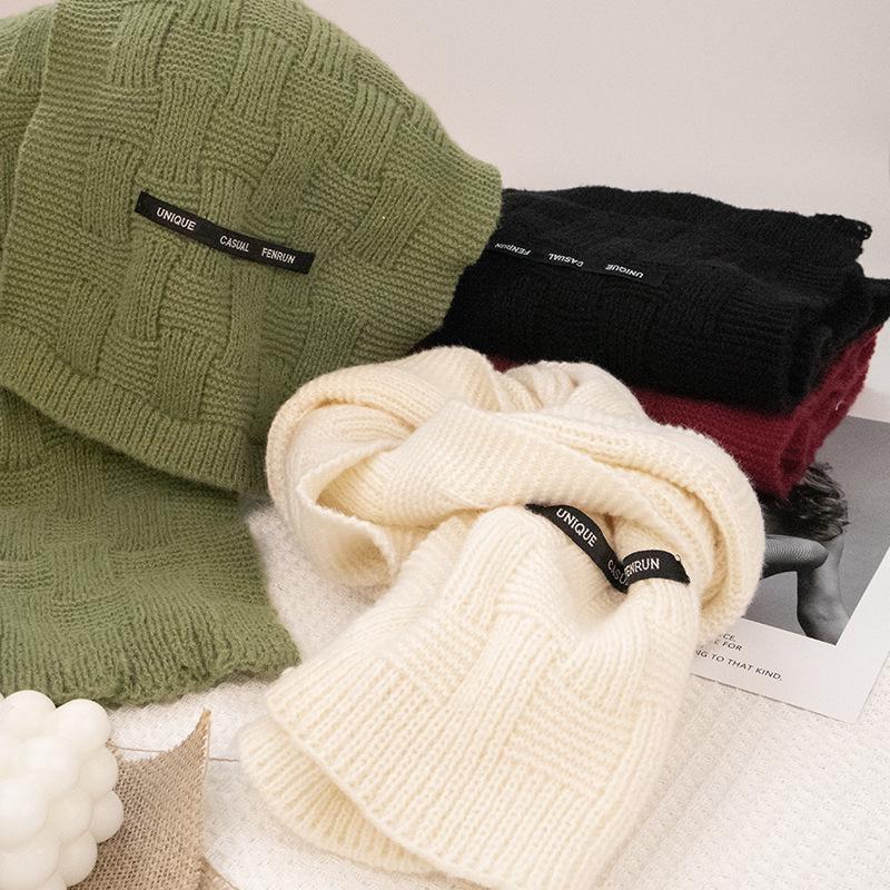 Korean-Style Green and Red Knit Scarf: Simple, Literary, Warm, Imitation Cashmere for Couples, Perfect for Autumn and Winter