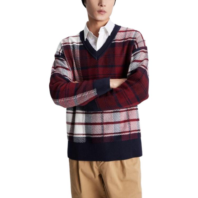 Tommy Hilfiger Knitwear Men's Navy Blue With Red/White Stripes MW0MW33083