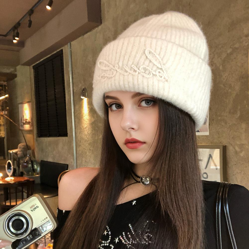South Korea autumn and winter new solid color versatile trend letter embroidered ear protection wool hat large version showing face small knitted hat