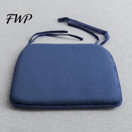 Comfortable Seat Mat for Desk Chairs Plush Chair Cushion with Ties, Soft Cozy Non-slip Cushion, 15.75" Fluffy Home Office x Warm Dining Hard Seats