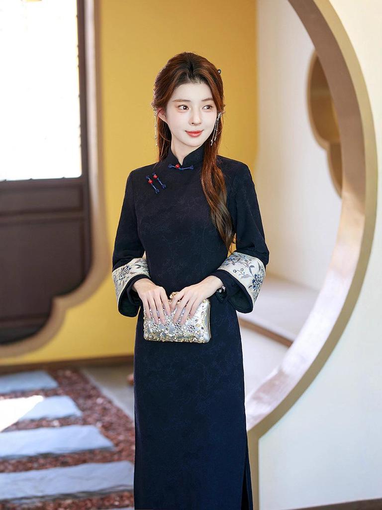 Элегантное шенилловое ципао с длинным рукавом: 2025 Зимний Новогодний Стиль