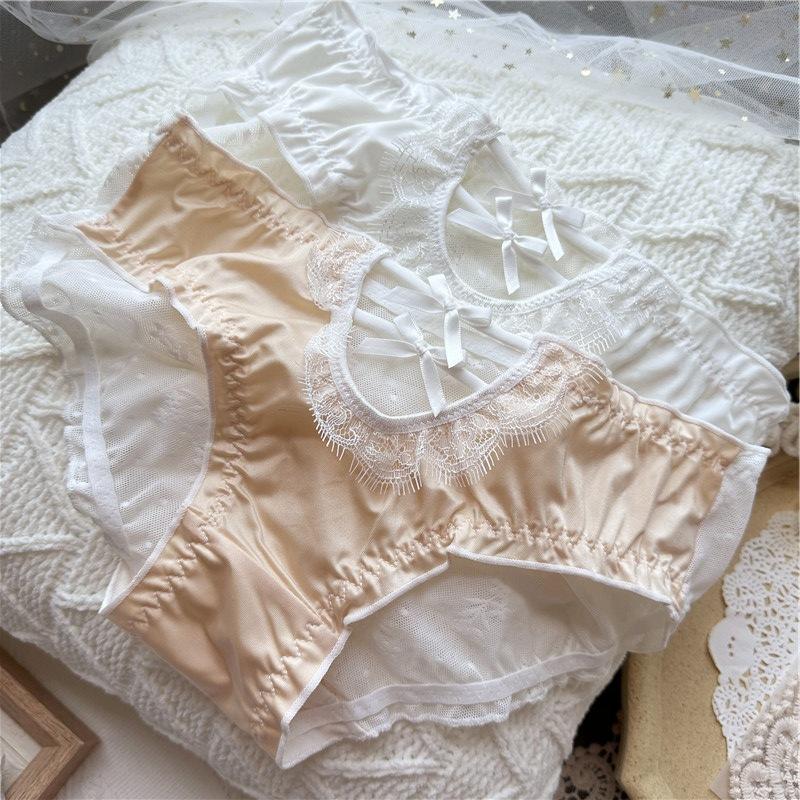 Милые и милые трусы с вырезом спереди, аккуратное машинное нижнее белье из ледяного шелка, кружевные женские трусики с низкой посадкой