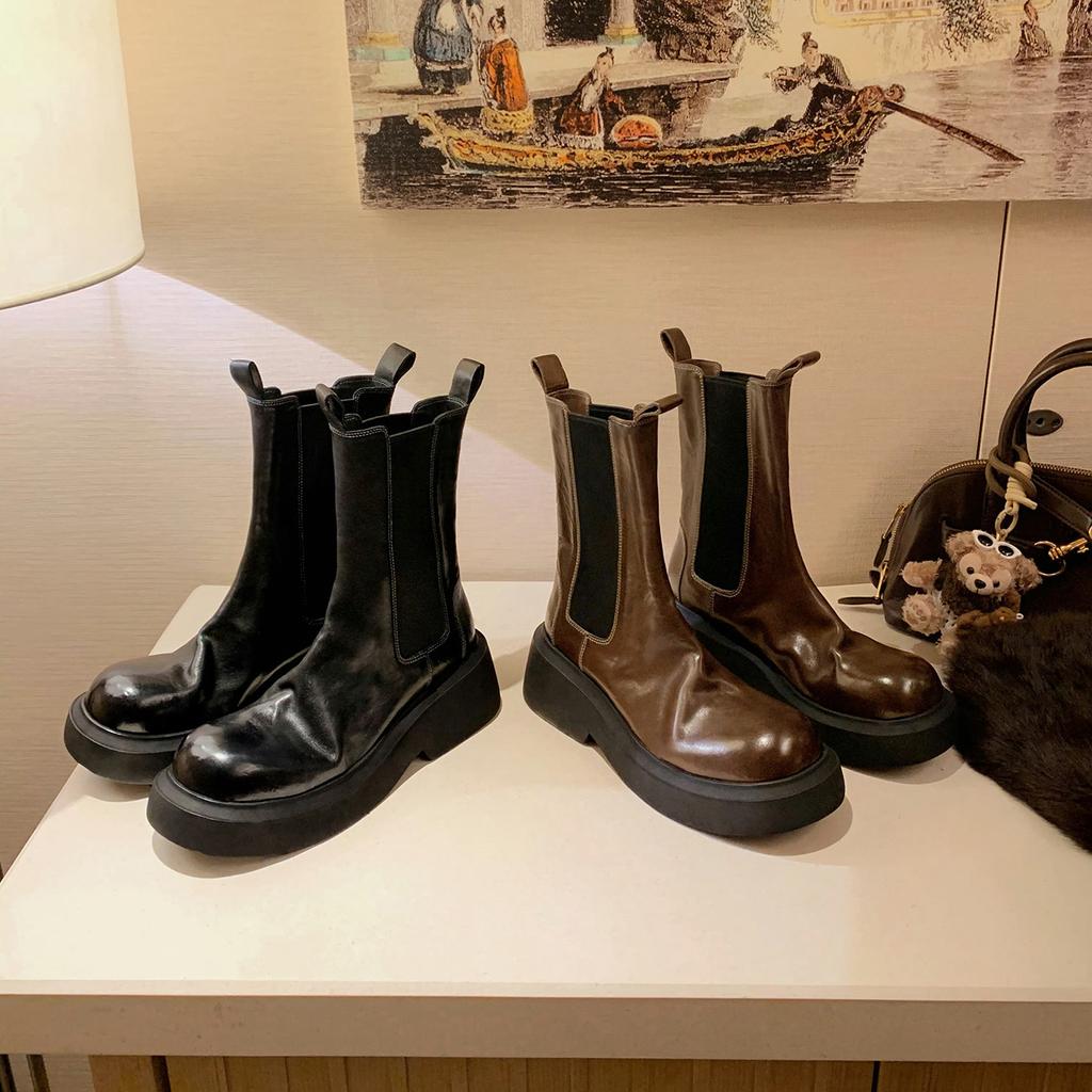 Вымытая коровья кожа ~ Натуральная кожа Толстая подошва Плиссированные полусапожки в стиле ретро Короткие женские ботинки средней длины Ботинки челси Дымчатые ботинки Ботинки Martin