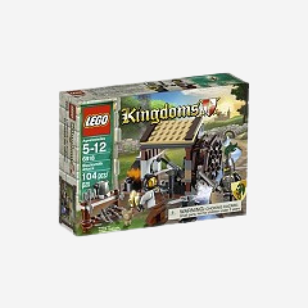 Атака кузнеца Lego