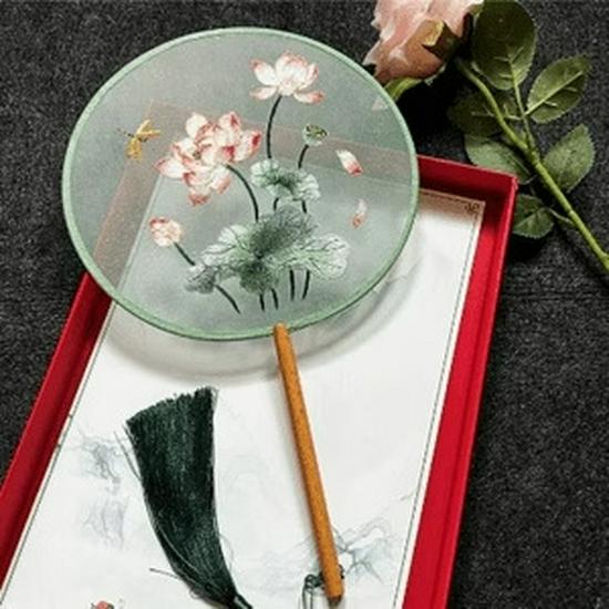 Double-Sided Embroidery Silk Fan: Classical Court Hanfu & Cheongsam Accessory