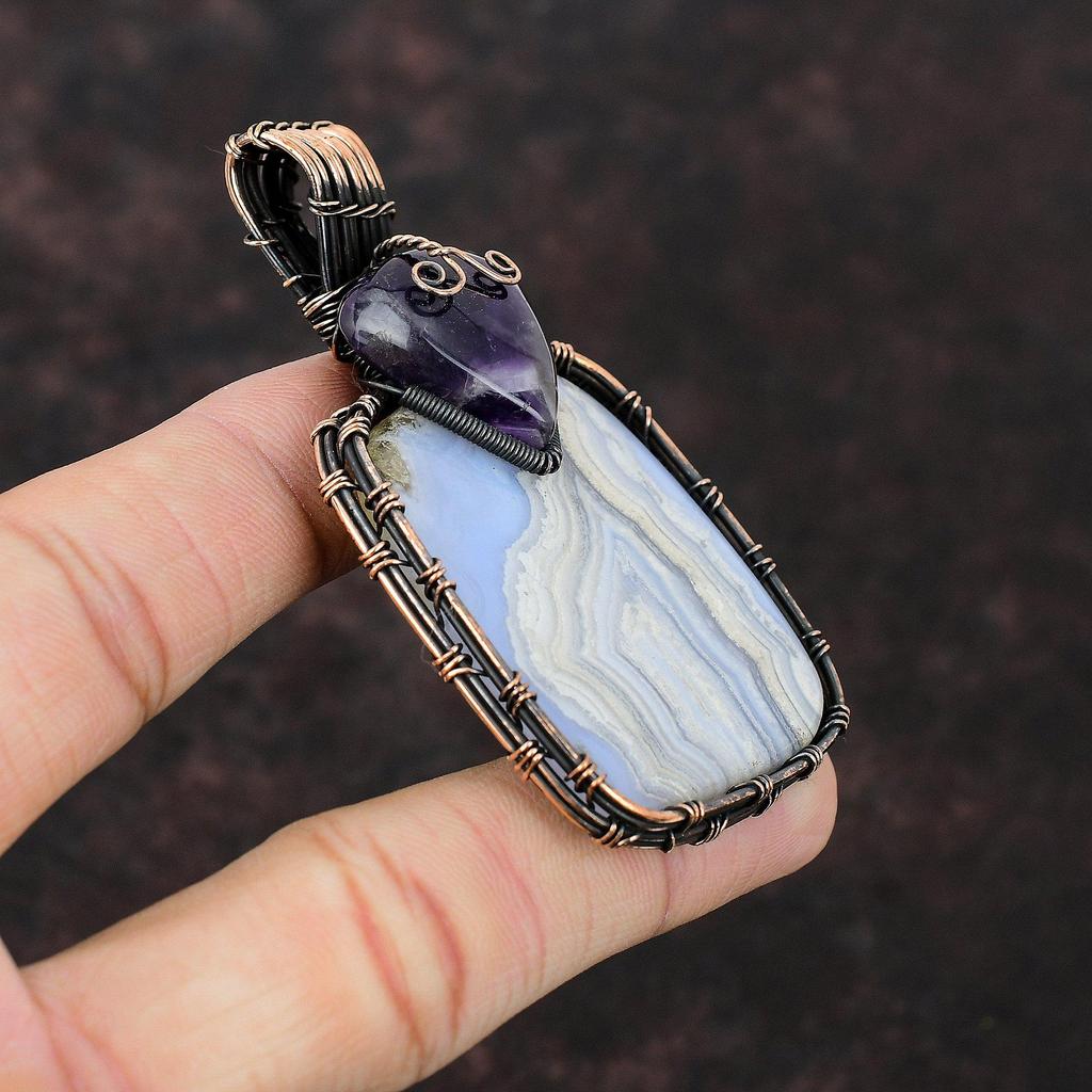 Подвеска из голубого кружевного агата, подвеска из медной проволоки, подвеска с шевронным аметистом, подарок для женщин и ее драгоценных камней, ювелирные изделия из меди ручной работы