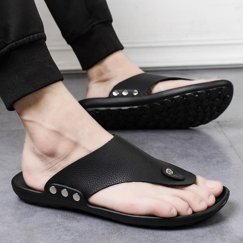 New Summer Sandals Men's Flip-flops Beach Shoes Fashion Casual Sandals Indoor and Outdoor Men's Shoes  M1193