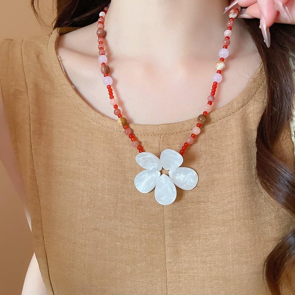 Beaded Shell Flower Necklace Boho Ocean Style Neck Chain Childishness Stone Pendant Necklace  Party