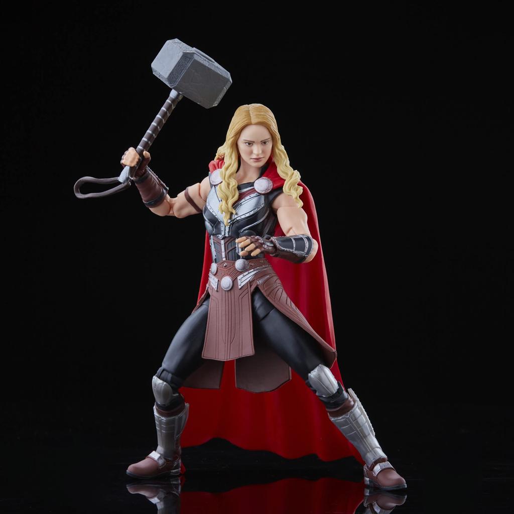 Hasbro Marvel Legends Series Love and Thunder Mighty Thor F1060 Authentic Action Figure with 4 Accessories and Parts Thor 6-inch (15cm)
