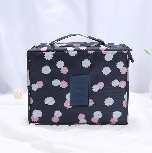 Girls Multifunctional Travel Makeup Bag Waterproof Portable Cosmetic Organizer with Multiple Compartments for Women