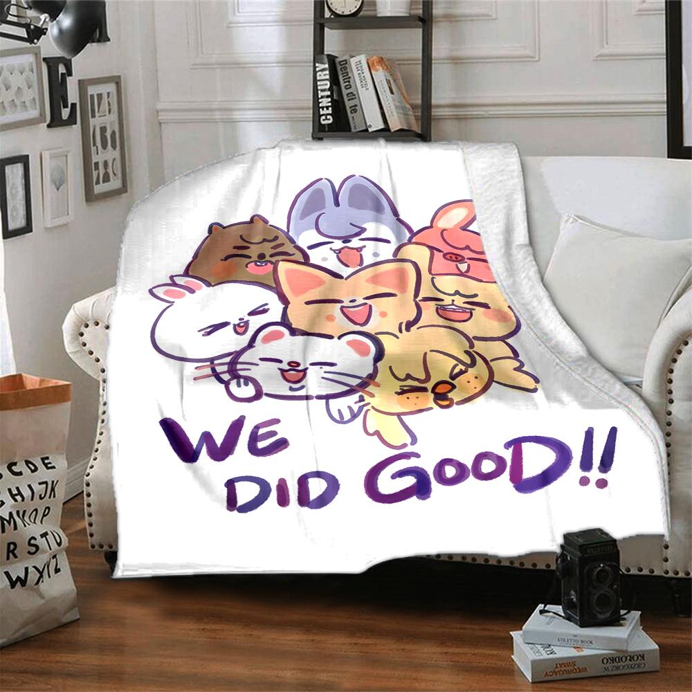 1Pc Adorable Animal Friends Blanket For Couch Bed Plush Cozy Fuzzy Blanket Super Soft Warm Blankets For Fall And Winter 091842