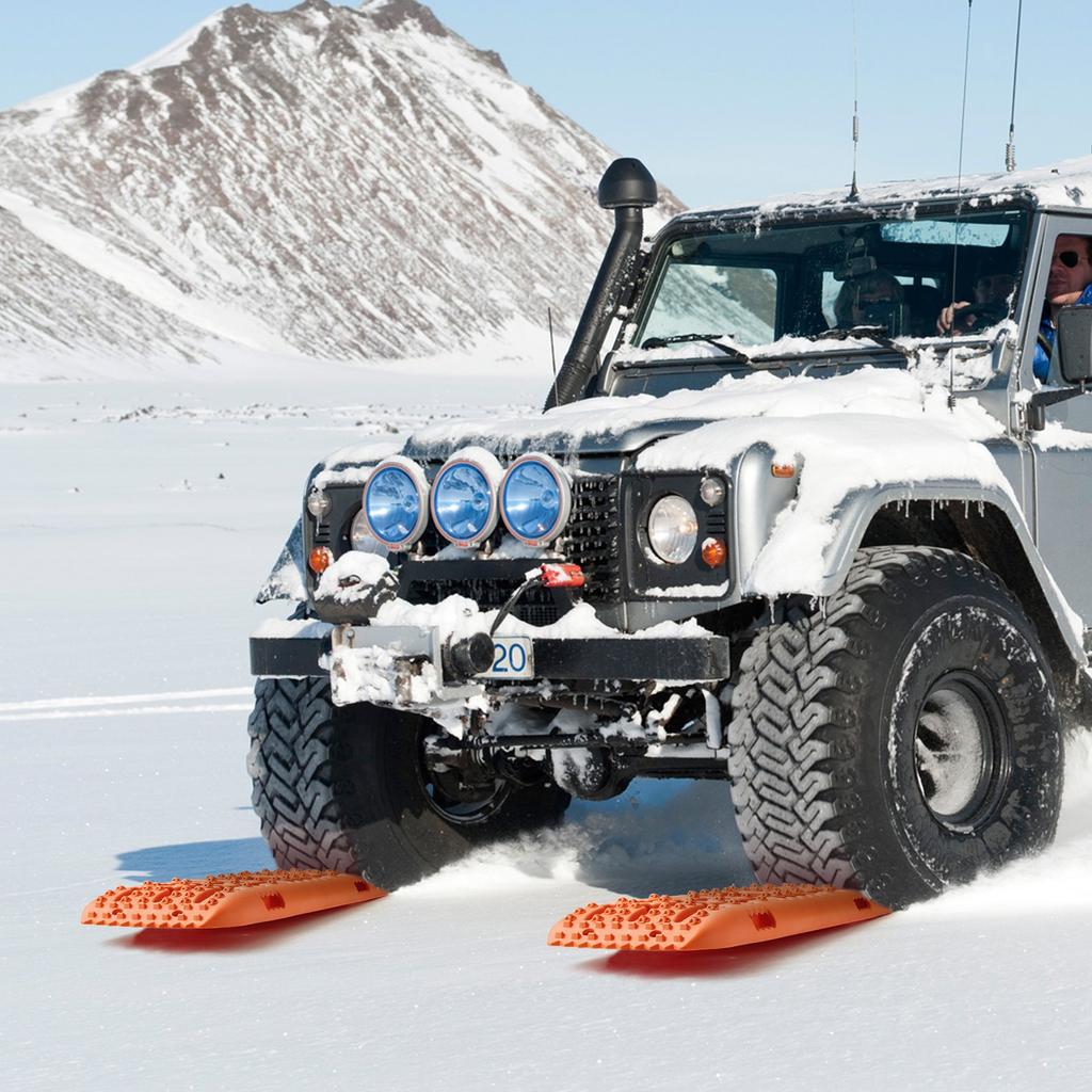 VEVOR 10 TON Traction Boards with PP Material, Recovery Boards for Off-road Vehicles/Cars/Pickups/SUVs/RVs, Pair Tire Traction Mats on Snow, Sand