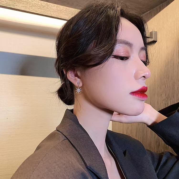 Eight-pointed Star Earrings for Women, Internet Celebrity, Popular Earrings, Korean Version, Simple Temperament, Versatile Fashion Earrings, Earrings
