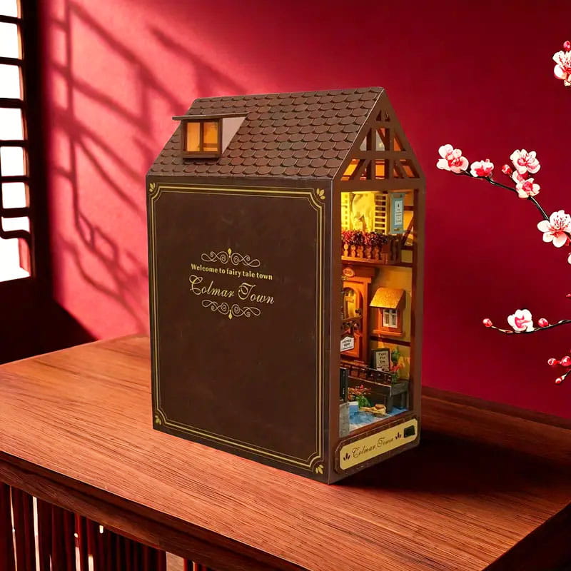 Book Nook Miniature House - Colmar Town
