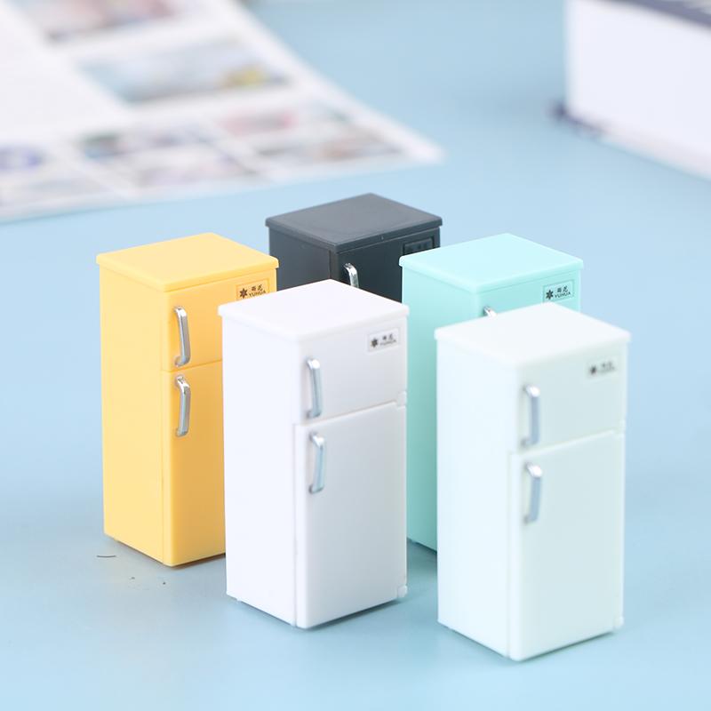 1 Pcs Dollhouse Home Furnishings Mini Color Plastic Refrigerator Model