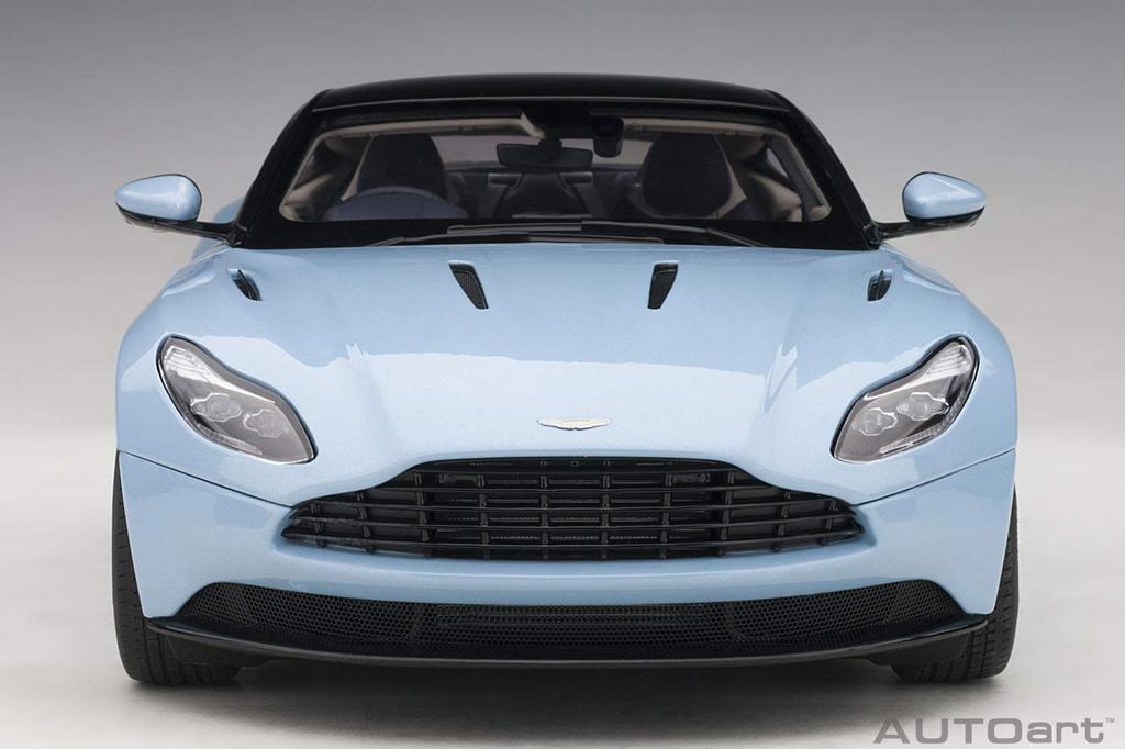 AUTOart Aston Martin DB11 Металлический Светло-голубой Готовая модель 1/18