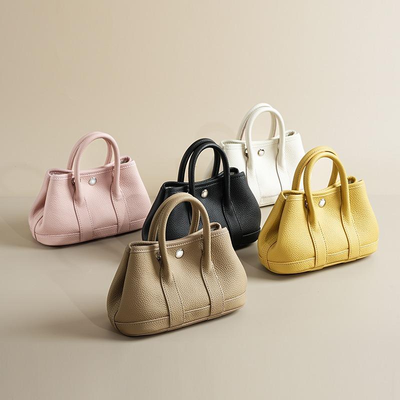 Сумка-мессенджер на плечо из первого слоя коровьей кожи маленькая, изысканная и небольшая сумка, нишевая высококлассная сумка-тоут для офисных работников.