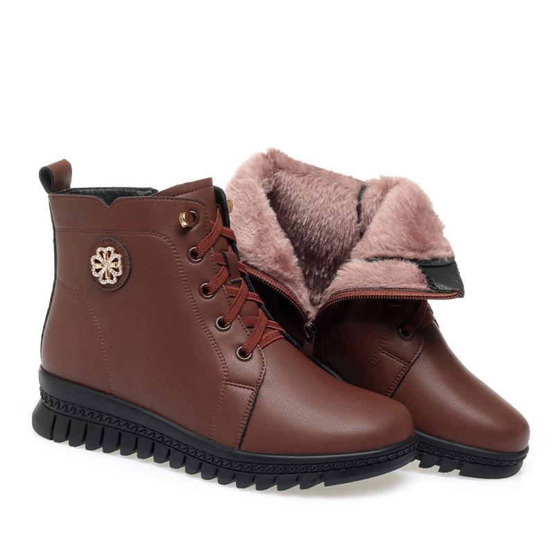Autumn and Winter Cotton Shoes Women's Non-slip Flat-soled Short Boots Fleece Leather Shoes  Elderly Women's Shoes Soft-soled Martin Boots