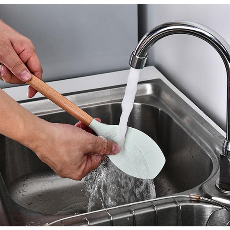 9pcs Silicone Cooking Utensils Set Non-stick Cookware The Wooden Handle Easy To Clean Egg Beaters Shovel Spoon Soup Cooking Tool Sets