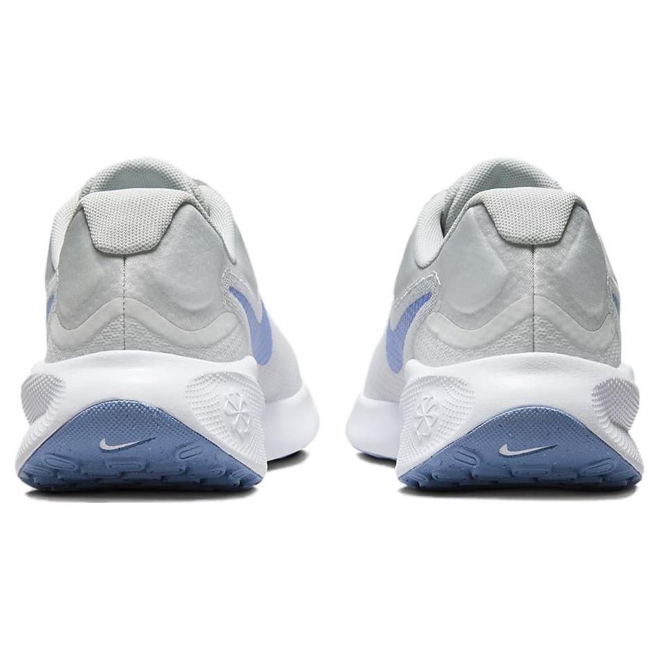 (WMNS) Женские кроссовки для бега по шоссе Nike Revolution 7 'Photon Dust Polar' FB2208-001