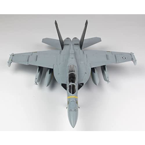 PLATZ/Italeri 1/48 scale U.S. Navy Electronic Warfare Aircraft EA-18G Growler VAQ-138 Yellow Jackets Plastic Model TPA-17