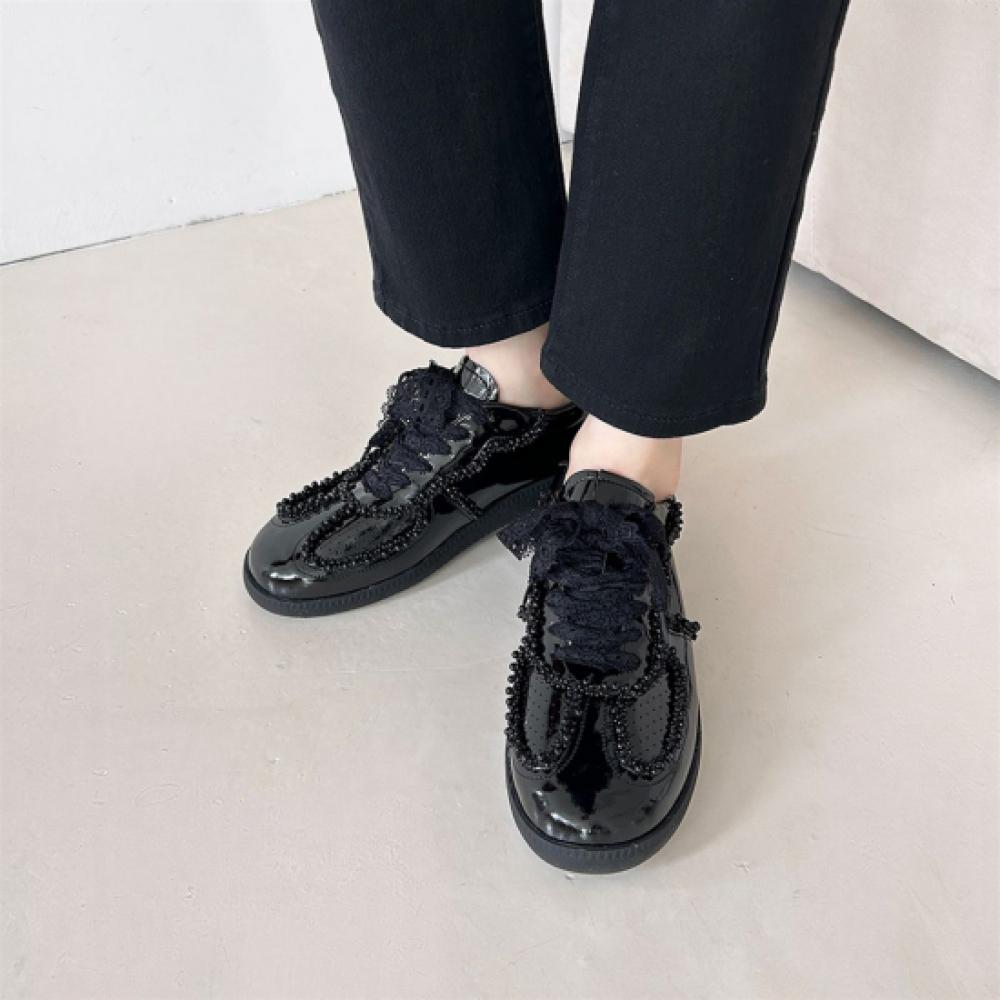 New Arrivals Open Run Women Ballet Core Lace Pearl Decoration Sneakers