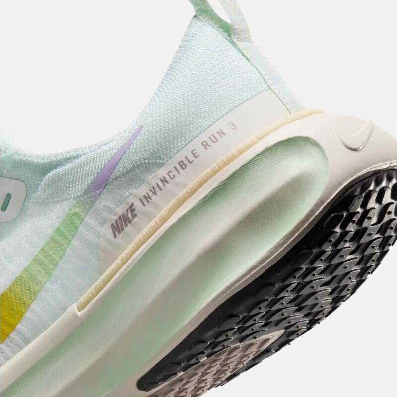NIKE Women's Running Shoes INVINCIBLE 3 Sneakers HF5729-391