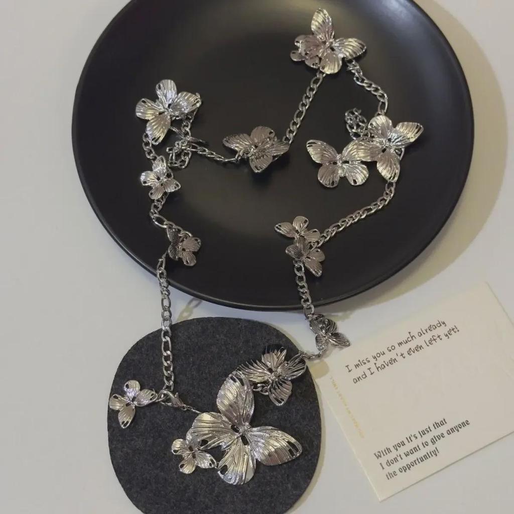 «Высококачественная ретро-металлическая цепочка-бабочка на талию и тело для женщин – стильный нишевый дизайн»