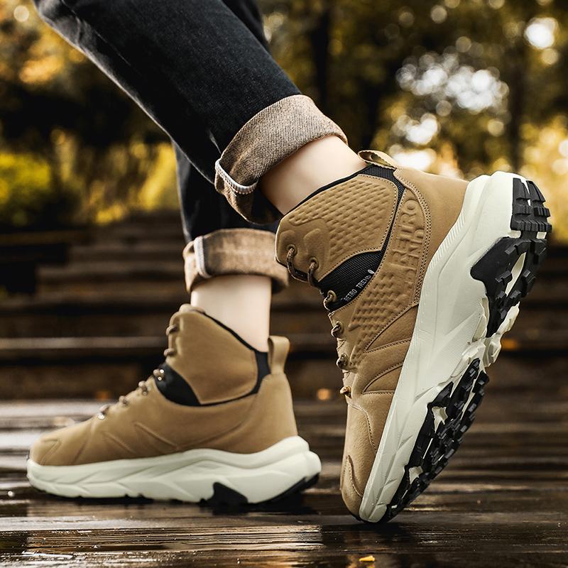 New Outdoor Leather Waterproof Mountaineering Shoes Men's Non-slip Walking High-top Sneakers Women's Thick Soled Daddy Shoes