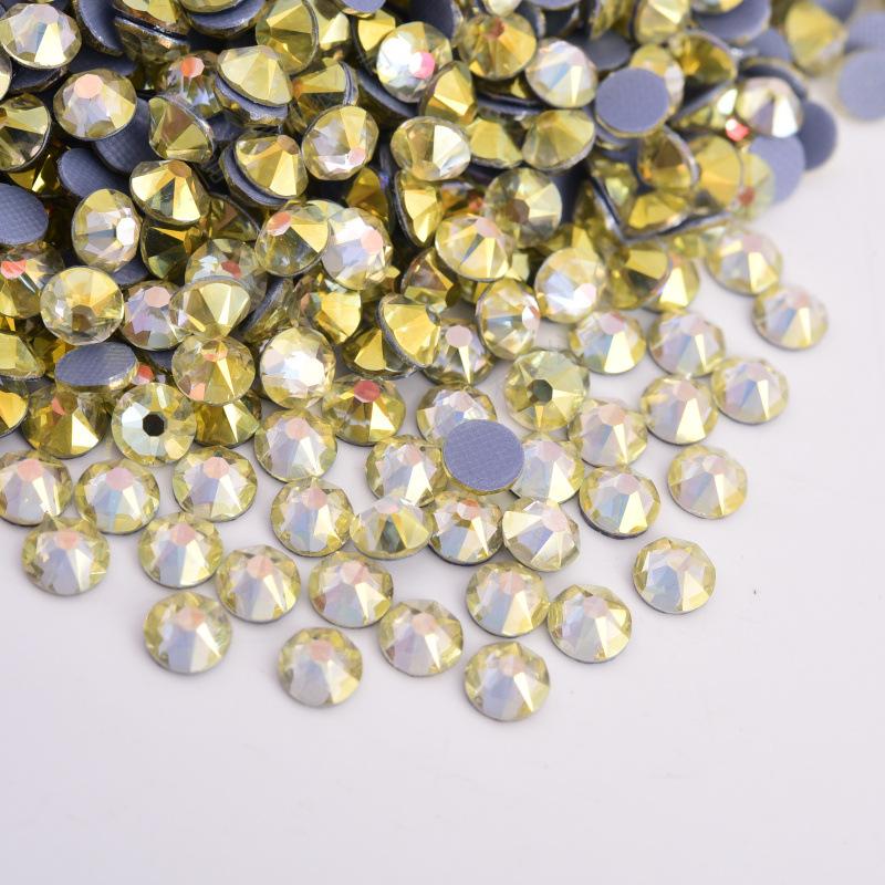 Восемь больших и восемь маленьких имитаций австрийских горячих бриллиантов цвета AB, стеклянные стразы с термоклеевой основой, горячие бриллианты для рукоделия, аксессуары для одежды