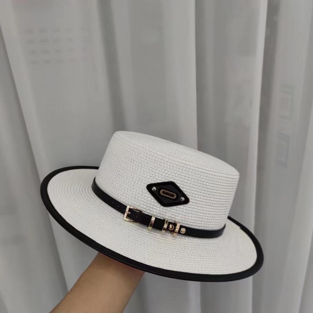 Summer Woman's Random Width Casual Sunshore Hat Woman's Sand Hat Summer Tabir Sun Block UV Protection Panama Snow Hat