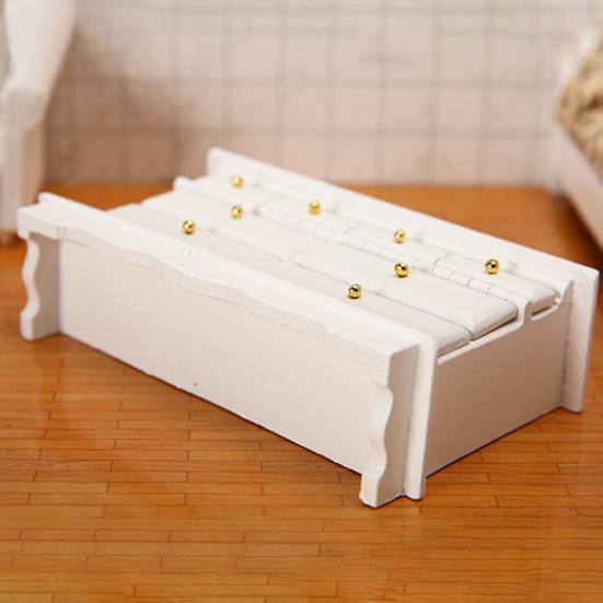 Ingenious Anti-deformed Decorate Birch Wood White Mini Dresser Supply for Micro Landscape