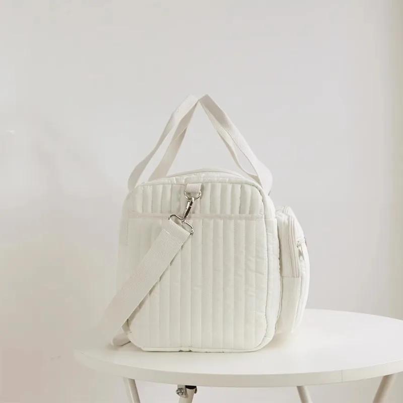 New Luggage Bag Diaper Bag Cute Bear Flower Embroidery Pattern Tote Bag Beige Cotton Fabric Zipper Diaper Handbag