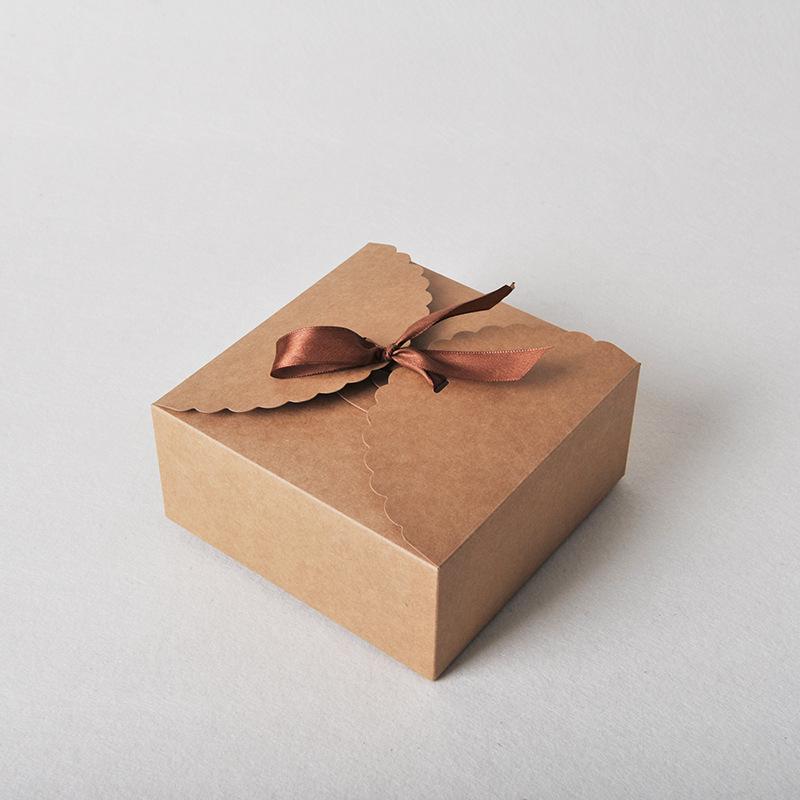 Индивидуальная коробка для упаковки тортов и выпечки из крафт-бумаги