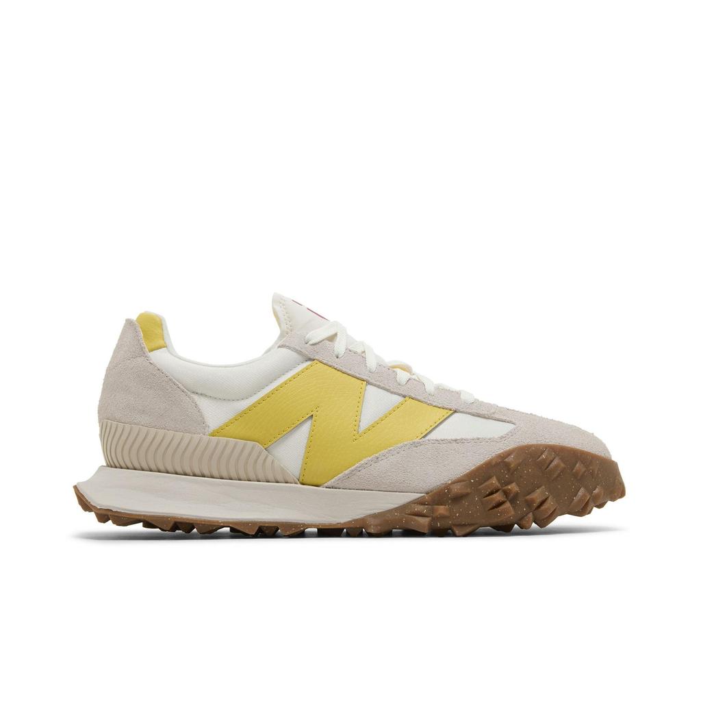 New Balance XC-72 'Sea Salt Honeycomb' (Unisex) Sea Salt / Honeycomb / Team Red Running Shoes UXC72VC