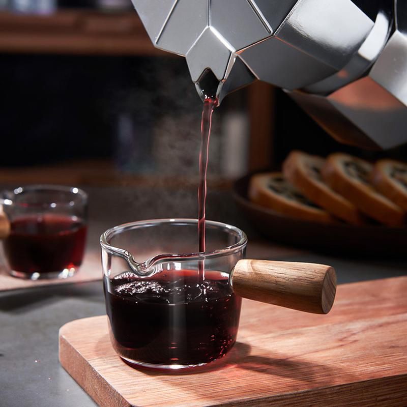 Mini Glass Milk Cup Small Coffee Cup Milk Pitcher Creamer Jug Wood Handle Espresso Shot Glass Kitchen Sauce Cup Gravy Boat