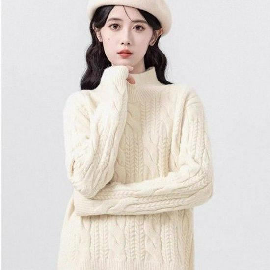 2026 Autumn Women's Cable Knit High-Neck Loose Pullover - Korean Gentle Style