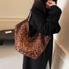 Леопардовый принт Большая вместительная сумка-тоут Женская сумка через плечо Сумка для поездок на работу