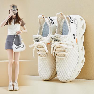 Дизайнерская спортивная обувь для женщин, летние дышащие сетчатые повседневные кроссовки на шнуровке с мягкой подошвой для девушек