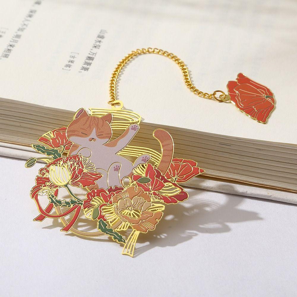 Metal Hollow Bookmark 3D Book Clip Retro Metal Bookmark Student