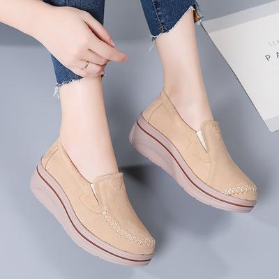 Модные весенние замшевые лоферы из коровьей кожи, большого размера, на толстой подошве, женская повседневная обувь на наклонном каблуке, ленивая мягкая подошва, одинарная обувь