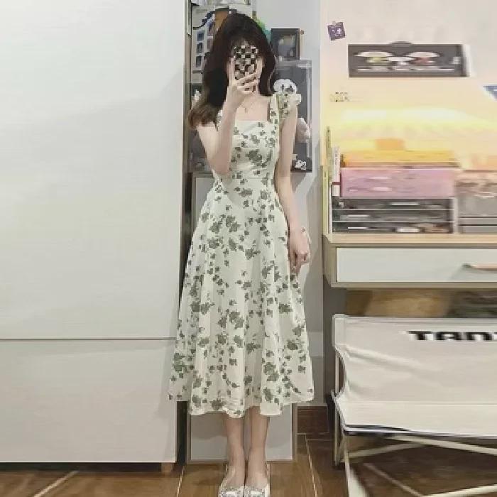 Летнее платье 2022 года с французским квадратным вырезом и цветочным принтом, с А-образным силуэтом, утягивающим талию