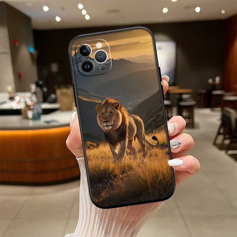 UP3 Animal lion Phone Case for Samsung Galaxy S20 S21 S22 Ultra FE + Plus A21S A22 A24 A25 A26 A30 A30S A31