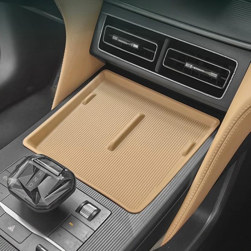 For BYD Song L DM-i Silicone Protective Pad Anti-Slip Central Control Wireless Charging Cover Mat Car Charged Interior Upgraded