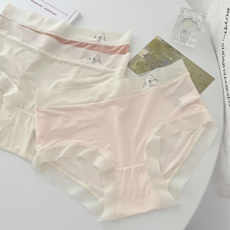 Girl Style Ice Silk Underwear for Women In Summer Thin Cool Breathable Mid Waist Briefs Women's Triangle Panties