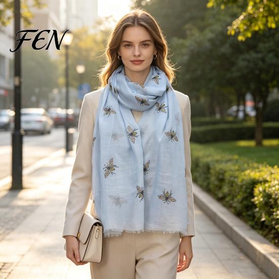 Fashionable Neck Decoration for Women Lightweight Scarf Women, Cute Bee Pattern Scarf, Stylish Accessory Soft Long Thin Shawl Wrap Vacation,
