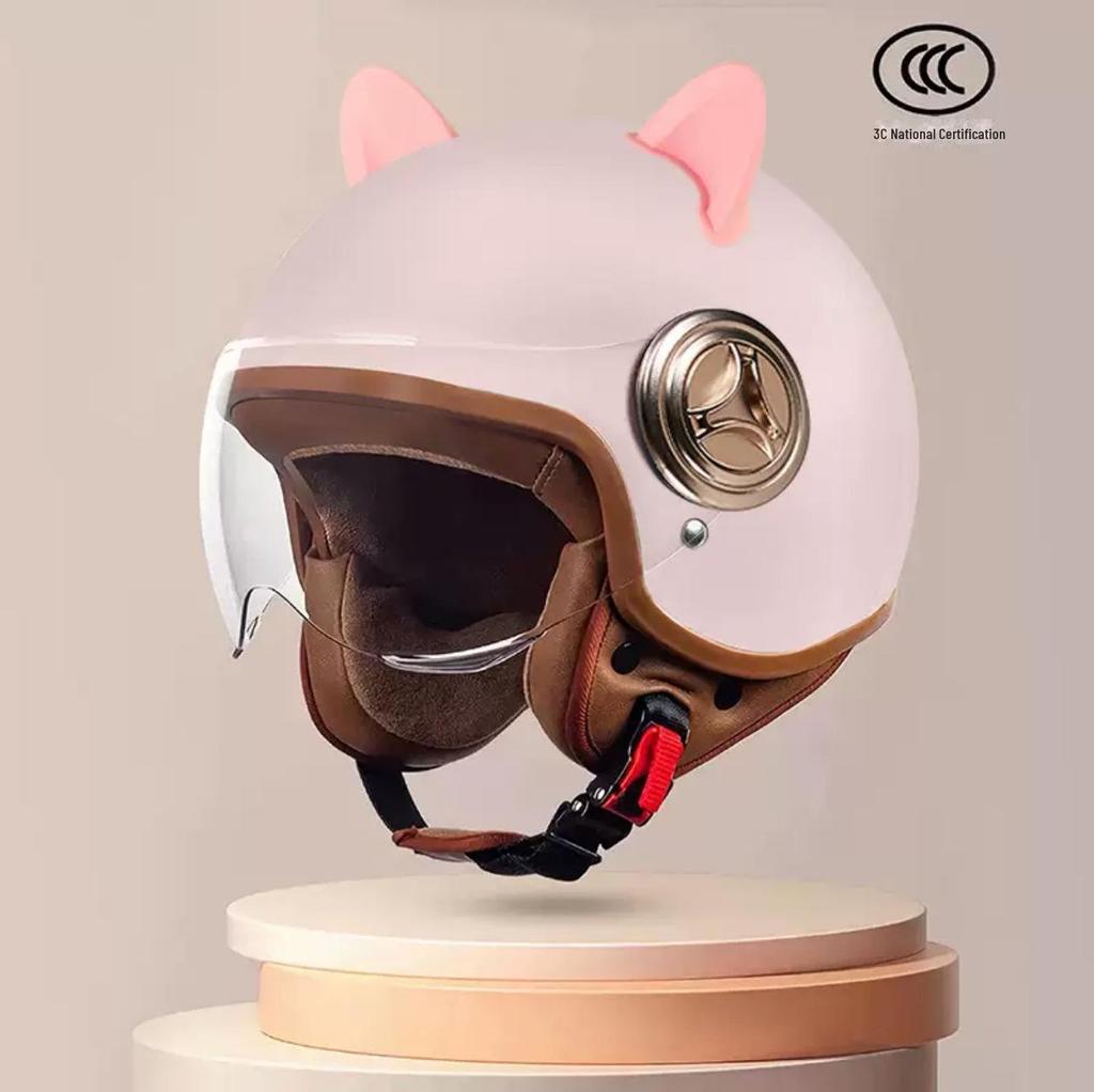 "Universal Retro Gray Motorcycle Helmet, 3C Certified for All Seasons"