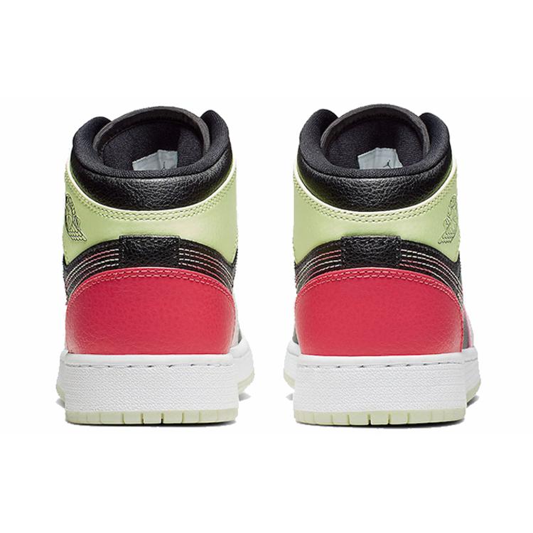 Jordan 1 Среднее свечение в темноте GS AV5174-076