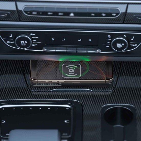 20W Phone Cordless Charging Mat Car Charger Overvoltage Protection Universal Intelligent Fast Wireless Phone Charger