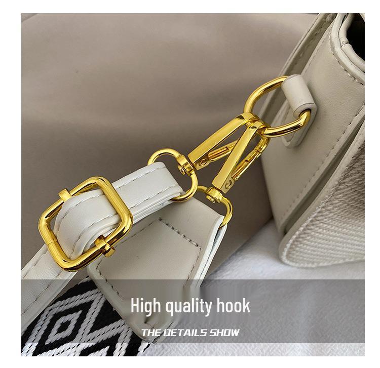 Корейская элегантная мода: Минималистичная маленькая квадратная сумка кросс-боди 2025 для женщин